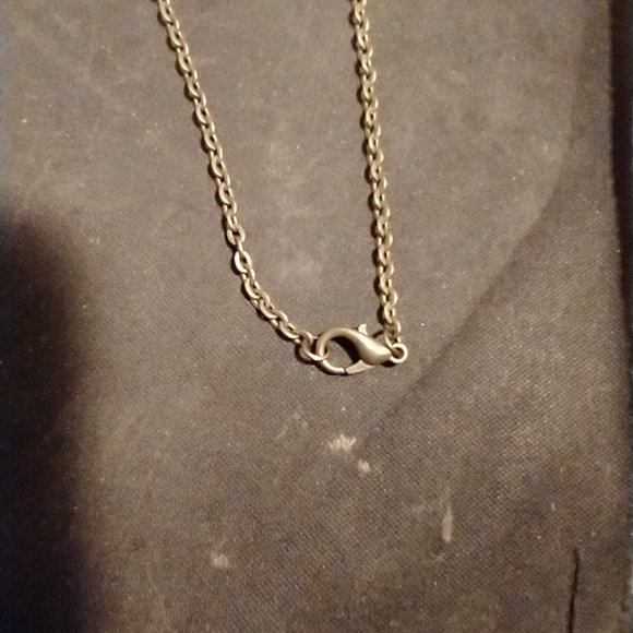 Steampunk gears and cogs rustic silver tone dragonfly necklace 2" long 2… - Picture 4 of 4